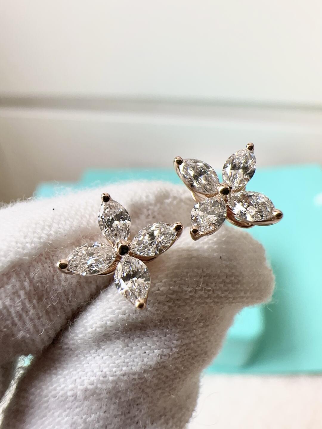 [Together Jewelry]Tiffany Victoria Collection Rose Gold Clover Diamond Stud Earrings