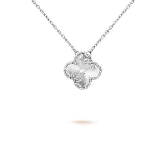 [Together]CLOVER  15MM DIAMOND LASER NECKLACE SILVER