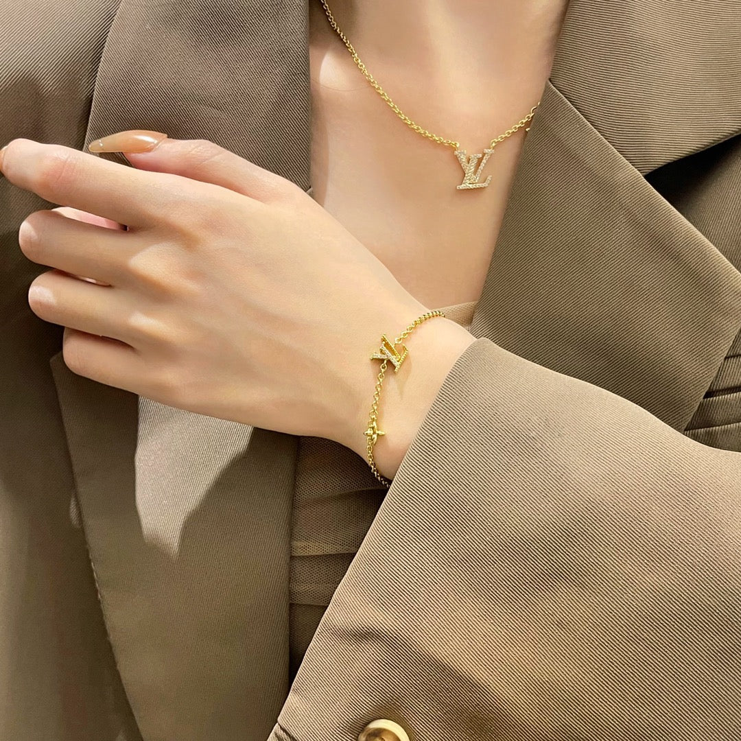 [Together Jewelry]LOGO STAR MOTIF GOLD BRACELET