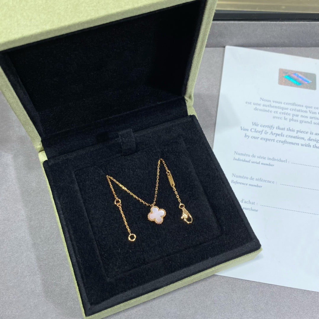 [Together]CLOVER 15MM PINK MOTHER-OF-PEARL SINGLE FLOWER NECKLACE