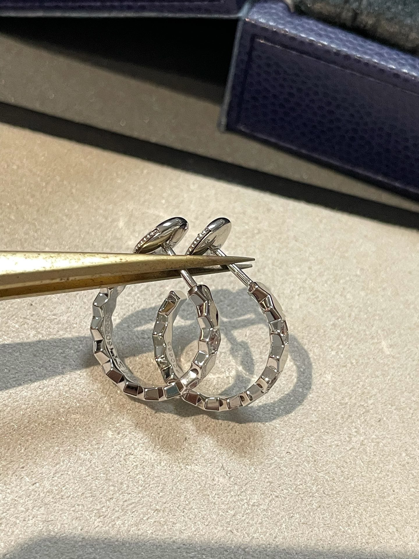 [Together Jewelry]Hollow Design Four-Leaf Clover Flower Shape Ring