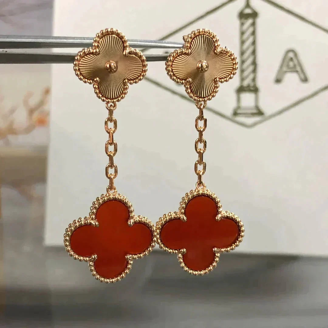 [Together]CLOVER 2 MOTIF  LASER CARNELIAN EARRINGS