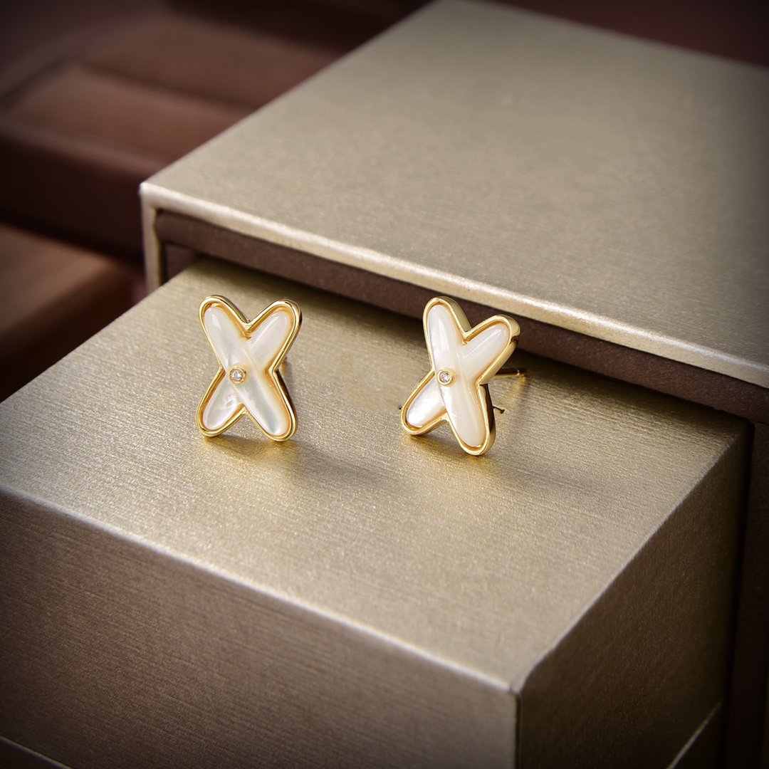 [Together Jewelry]JEUX DE WHITE MOP GOLD DIAMOND EARRINGS