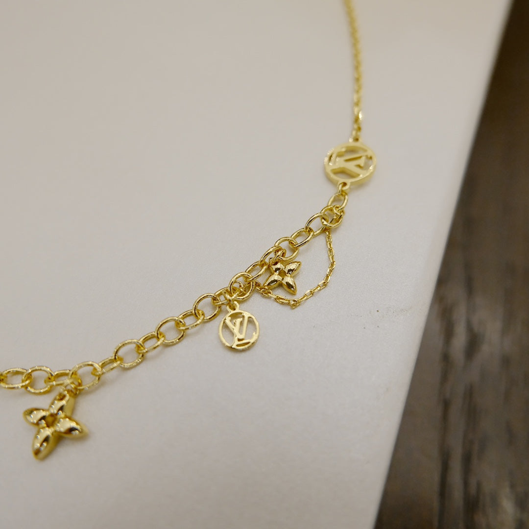 [Together Jewelry]BLOOMING SUPPLE NECKLACE BRASS
