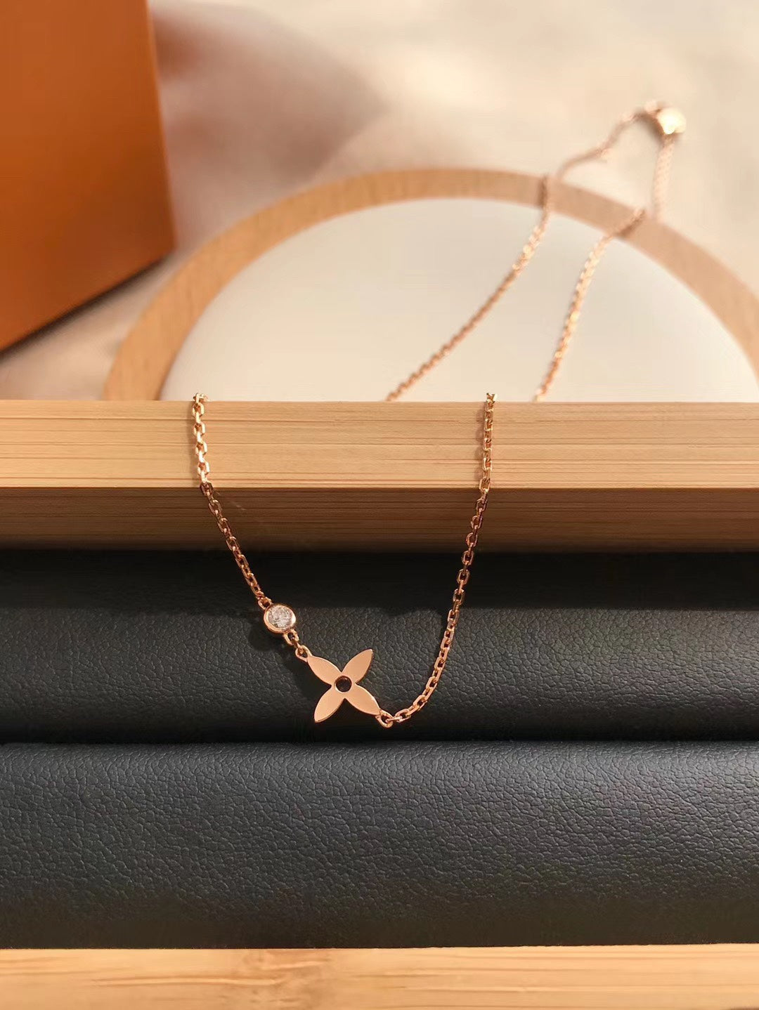 [Together Jewelry]BLOSSOM PENDANT PINK GOLD AND DIAMOND