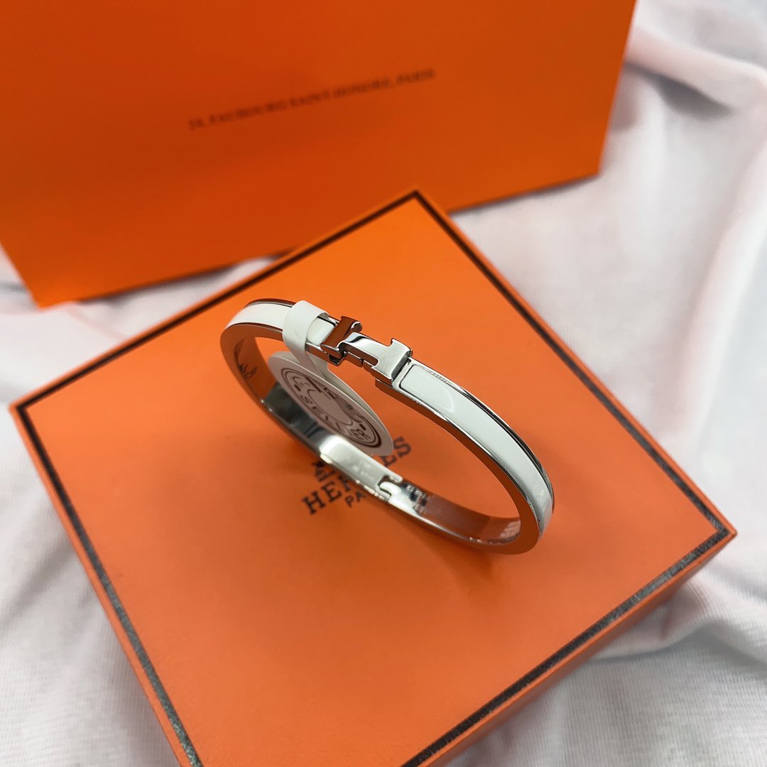 [Together Jewelry]CLASSIC HM CLIC WHITE 8MM ENAMEL BRACELET