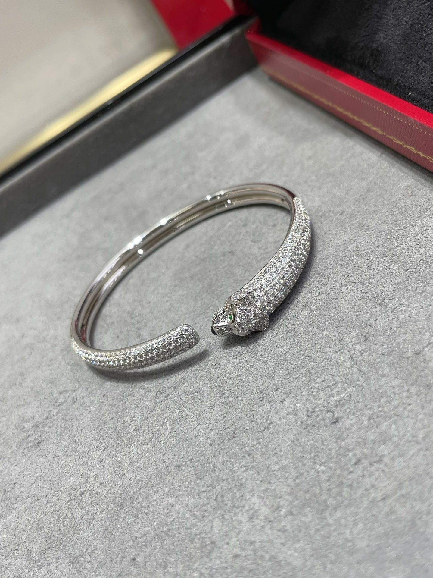 [Together Jewelry]PANTHERE FULL DIAMOND OPEN BRACELET